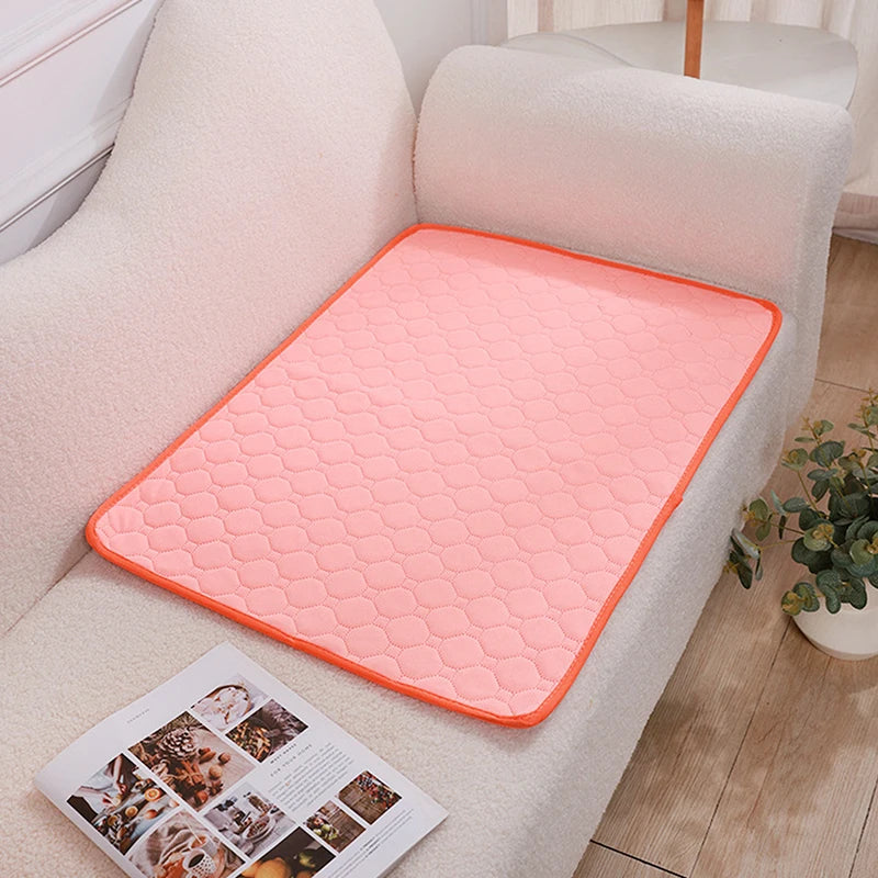 Reusable Dog Pee Pad Blanket Absorbent Diaper Washable Puppy Training Pad Pet Bed Urine Mat for Pet Car Seat Cover Pet Supplies